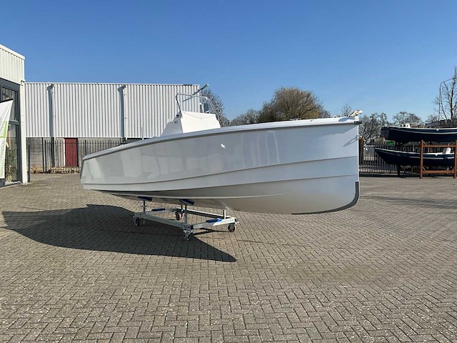 2024 navaro 21 consoleboot - afbeelding 24 van  26