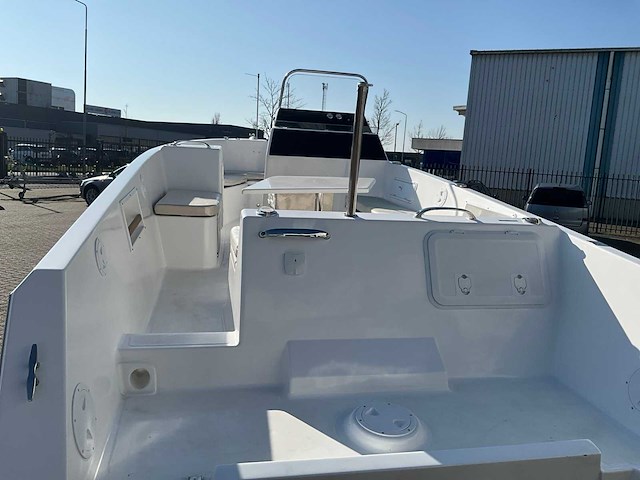 2024 navaro 21 consoleboot - afbeelding 26 van  26