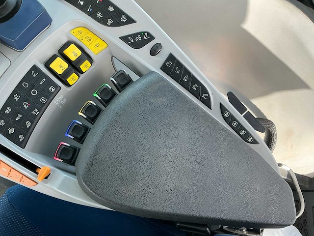 2024 new holland t7.245 new gen vierwielaangedreven landbouwtractor - afbeelding 29 van  35