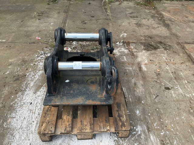 2024 oilquick 80 snelwissel caterpillar - afbeelding 2 van  8