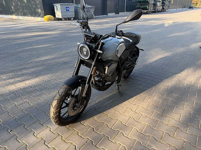 2024 online - sc 125 - motorcycle - afbeelding 1 van  11