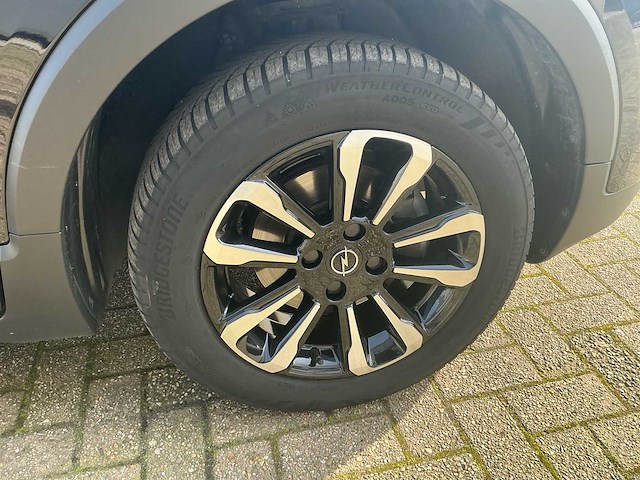 2024 opel crossland 1.2 turbo gs line personenauto - afbeelding 29 van  31