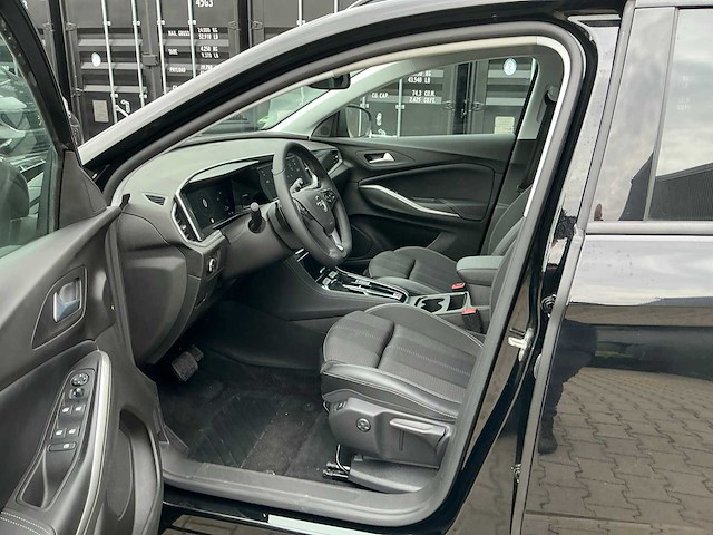 2024 opel grandland turbo automatic gs-line - afbeelding 77 van  78
