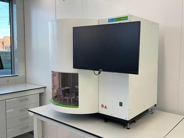 2024 perkinelmer chemagic 360 nucleïnezuur extractiesysteem - afbeelding 6 van  13