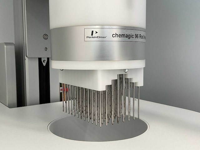 2024 perkinelmer chemagic 360 nucleïnezuur extractiesysteem - afbeelding 11 van  13