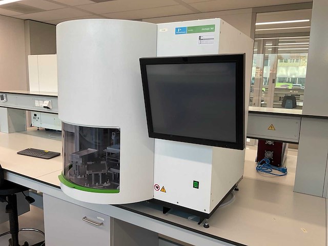2024 perkinelmer chemagic 360 nucleïnezuur extractiesysteem - afbeelding 6 van  12