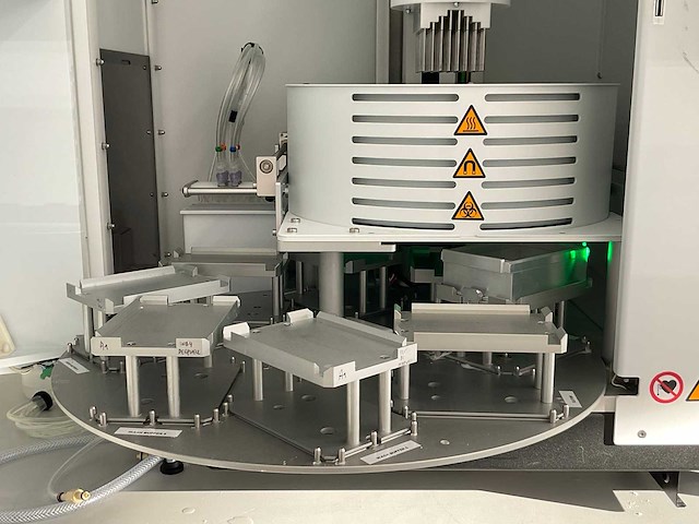 2024 perkinelmer chemagic 360d nucleïnezuur extractiesysteem - afbeelding 11 van  12