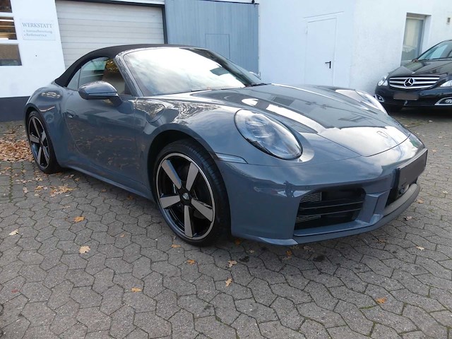 2024 porsche 911 carrera cabriolet (992) | german luxury sports car - afbeelding 2 van  43