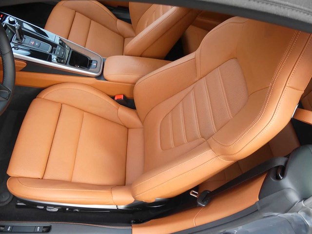 2024 porsche 911 carrera cabriolet (992) | german luxury sports car - afbeelding 15 van  43
