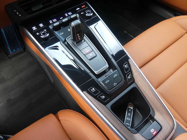 2024 porsche 911 carrera cabriolet (992) | german luxury sports car - afbeelding 17 van  43