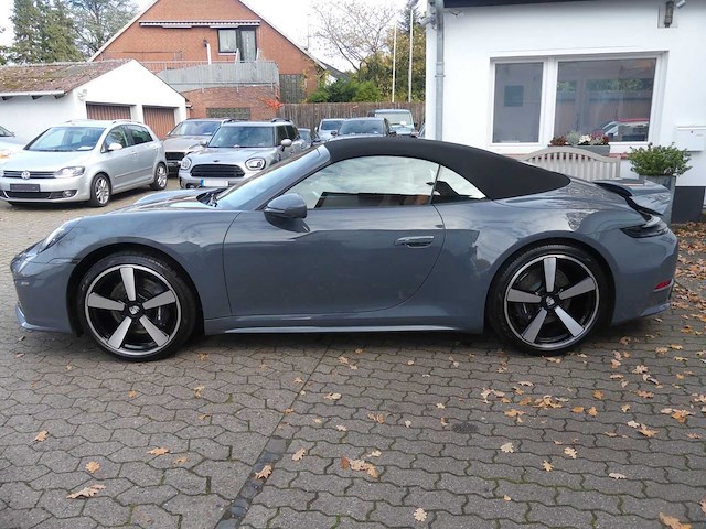 2024 porsche 911 carrera cabriolet (992) | german luxury sports car - afbeelding 33 van  43