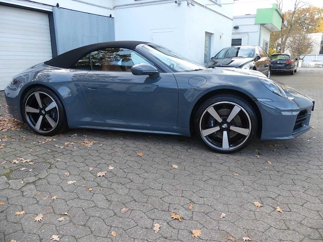 2024 porsche 911 carrera cabriolet (992) | german luxury sports car - afbeelding 43 van  43