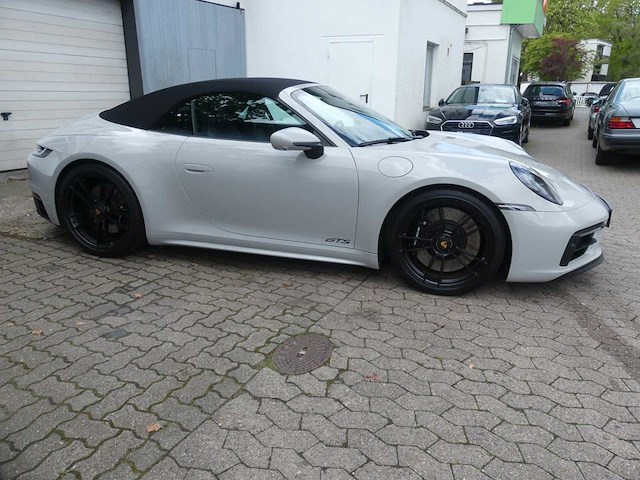 2024 porsche 911 carrera gts cabriolet (992) | german high-performance sports car - afbeelding 2 van  48
