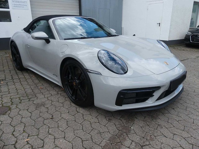 2024 porsche 911 carrera gts cabriolet (992) | german high-performance sports car - afbeelding 3 van  48