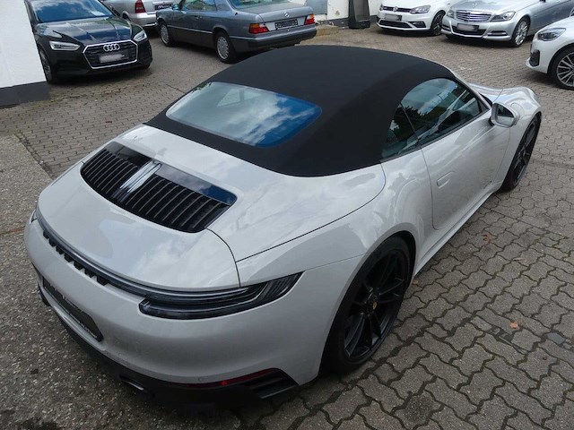 2024 porsche 911 carrera gts cabriolet (992) | german high-performance sports car - afbeelding 8 van  48