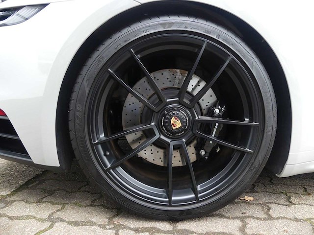 2024 porsche 911 carrera gts cabriolet (992) | german high-performance sports car - afbeelding 9 van  48
