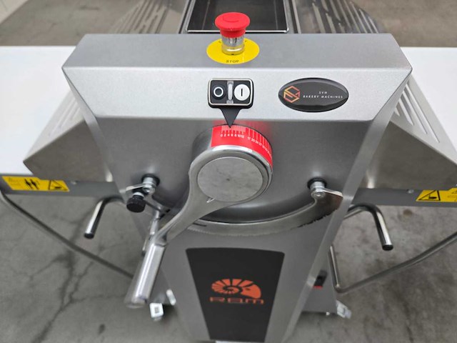 2024 ram q600/1400 deeguitrolmachine (sheeter) - afbeelding 7 van  9
