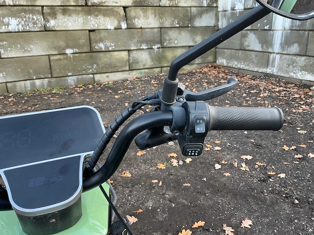 2024 rc-car industry rc-g3.0 e-scooter ongebruikt - afbeelding 9 van  25