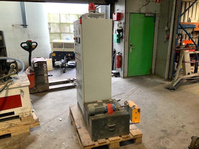 2024 regulus xy-300l agglomerator - afbeelding 10 van  25