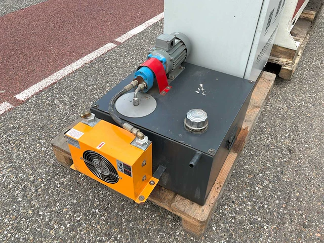 2024 regulus xy-300l agglomerator - afbeelding 10 van  21