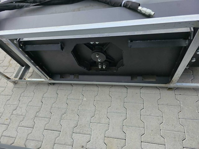 2024 rhino-cross 72 inch vibratory roller ten behoeve van schranklader - afbeelding 7 van  21