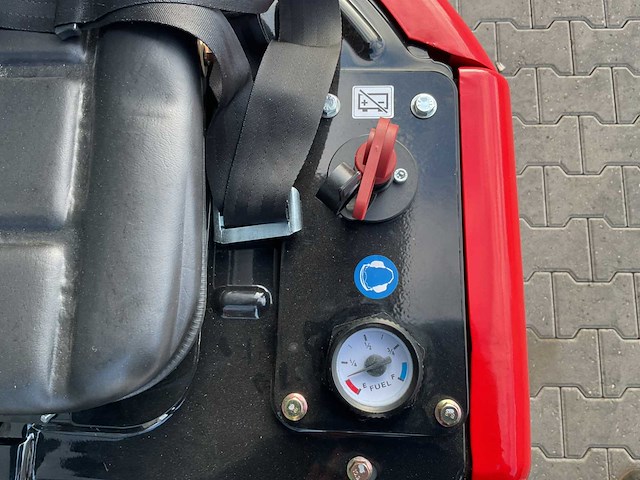 2024 rhino-cross r319 minigraafmachine - afbeelding 9 van  19