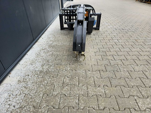 2024 rhino-cross sleuvenfrees ten behoeve van schranklader - afbeelding 9 van  15