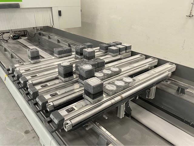 2024 rover c biesse rover c 1982 cnc-bewerkingsmachine - afbeelding 3 van  22