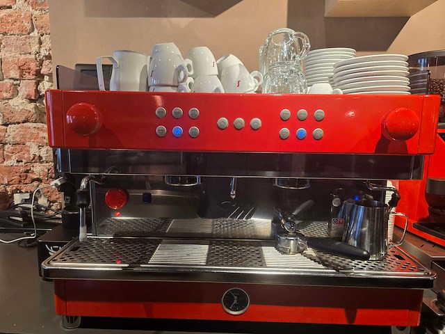 2024 san marco - new 105 e 2 gr - espressomachine - afbeelding 4 van  6