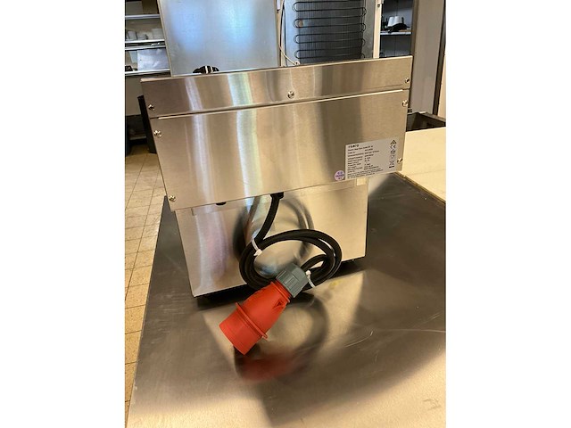 2024 saro ef 10 friteuse - afbeelding 7 van  7