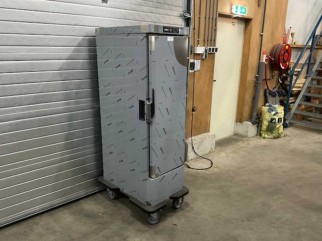 2024 saro kbw-11 gekoelde banquetwagen - afbeelding 1 van  9