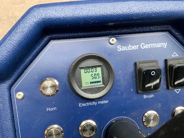 2024 sauber germany sb1101 vloerreiniger - afbeelding 11 van  14