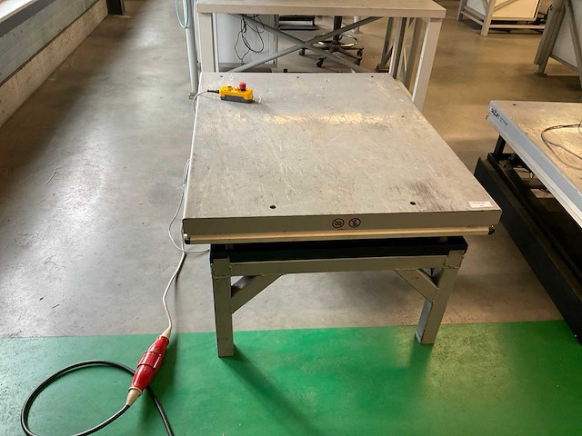 2024 saxlift il1000xb heftafel op onderstel - afbeelding 3 van  12