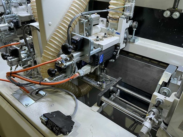 2024 scm me40tr automatische kantenaanlijmmachine - afbeelding 4 van  17