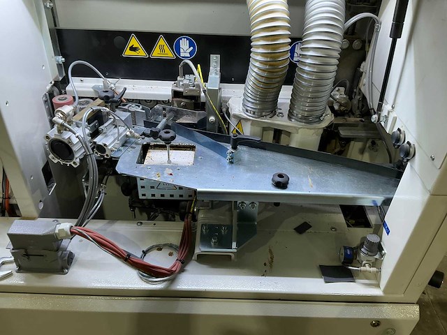 2024 scm me40tr automatische kantenaanlijmmachine - afbeelding 15 van  17