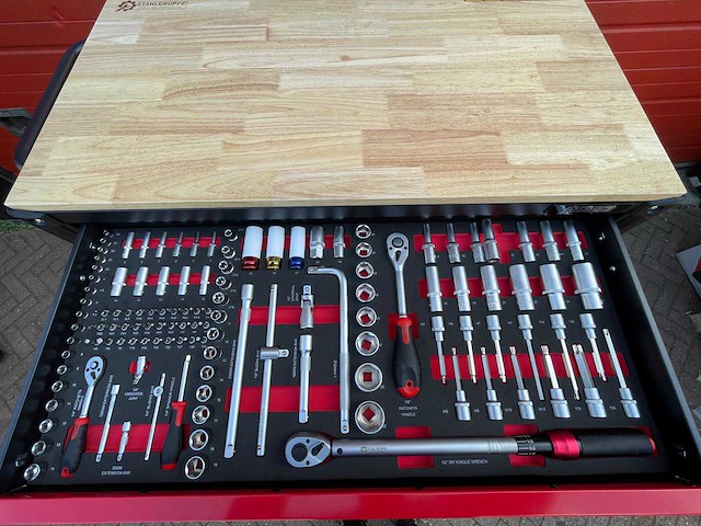 2024 stahlgruppe jumbo - gereedschap wagen gevuld - afbeelding 13 van  17