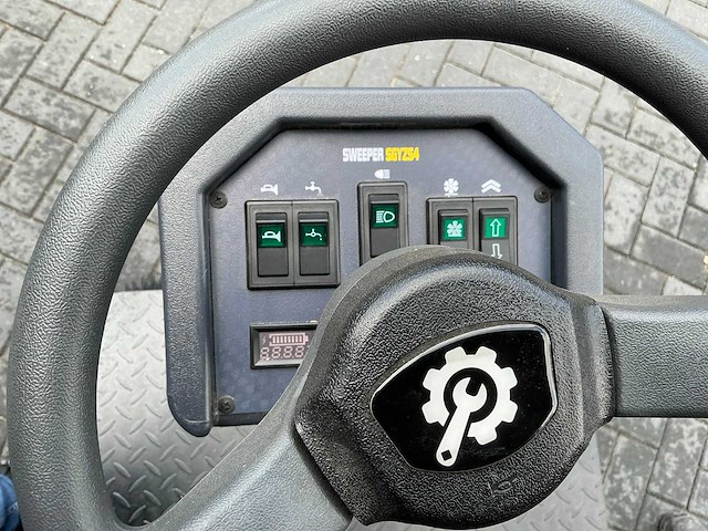 2024 stahlgruppe sweeper sgyzs4 zelfrijdende veegmachine - afbeelding 6 van  8