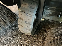 2024 stahlwerk sw1250 zelfrijdende veegmachine - afbeelding 9 van  20