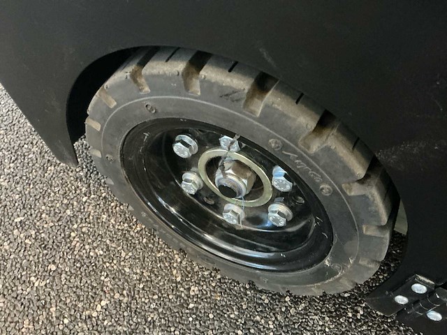 2024 stahlwerk sw1250 zelfrijdende veegmachine - afbeelding 8 van  16