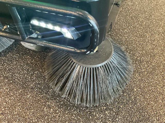 2024 stahlwerk sw1250 zelfrijdende veegmachine - afbeelding 16 van  16