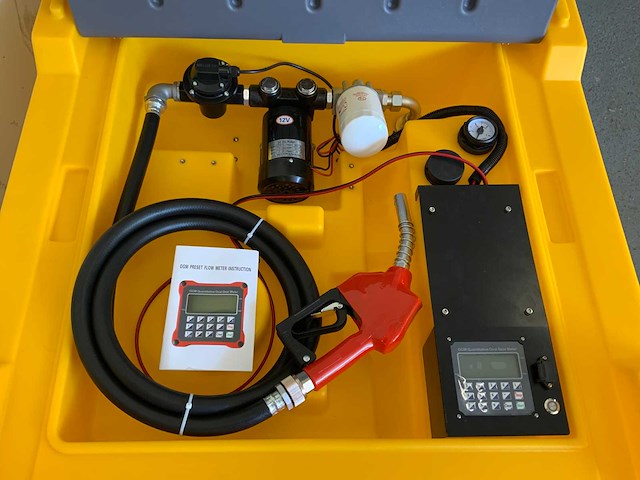 2024 stahlworks sw-550l brandstof opslagtank - afbeelding 11 van  13