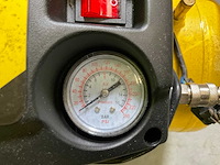 2024 stanley d200/8/24 luchtcompressor - afbeelding 4 van  6