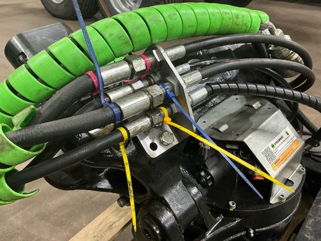 2024 steelwrist x04 grijparm - afbeelding 8 van  14