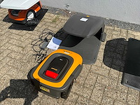 2024 stiga a300 robotmaaier - afbeelding 1 van  7