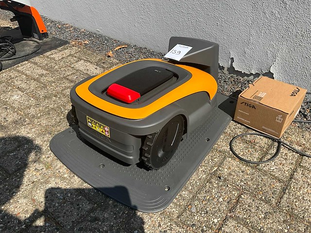 2024 stiga a750 srsa01 robotmaaier - afbeelding 1 van  8