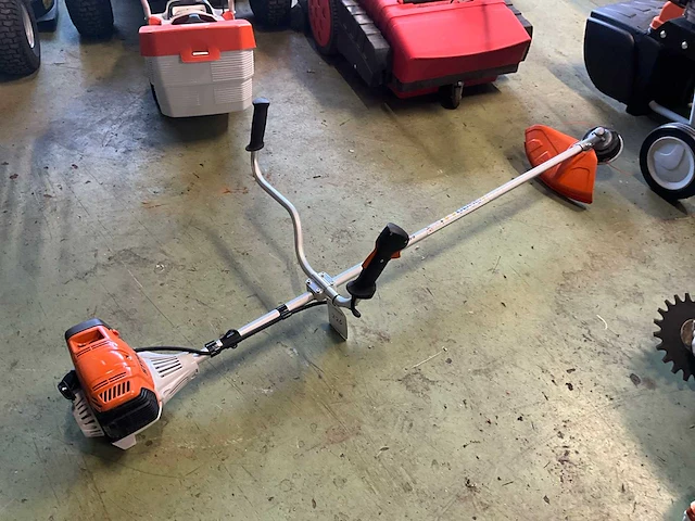 2024 stihl fs 89 bosmaaier - afbeelding 6 van  10