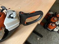 2024 stihl hs 82r heggenschaar - afbeelding 3 van  4