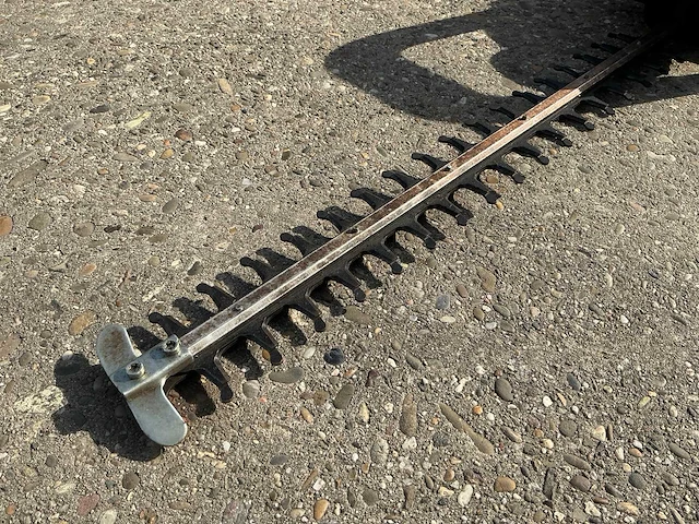 2024 stihl hsa50 heggenschaar - afbeelding 6 van  7