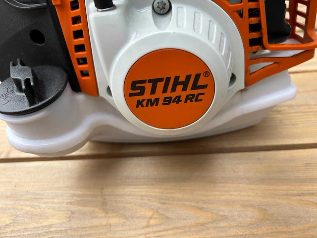 2024 stihl km 94 rc combimachine incl bosmaaier aanbouwdeel - afbeelding 3 van  3