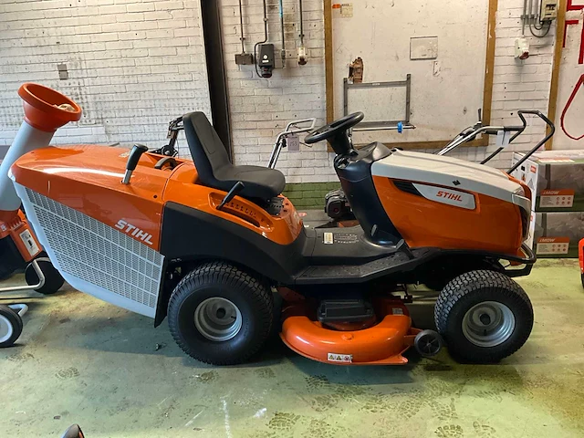 2024 stihl rt 6127 zl zitmaaier - afbeelding 12 van  18